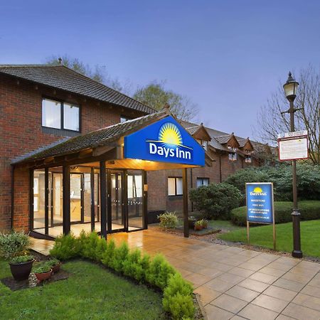 Days Inn Maidstone Eksteriør bilde