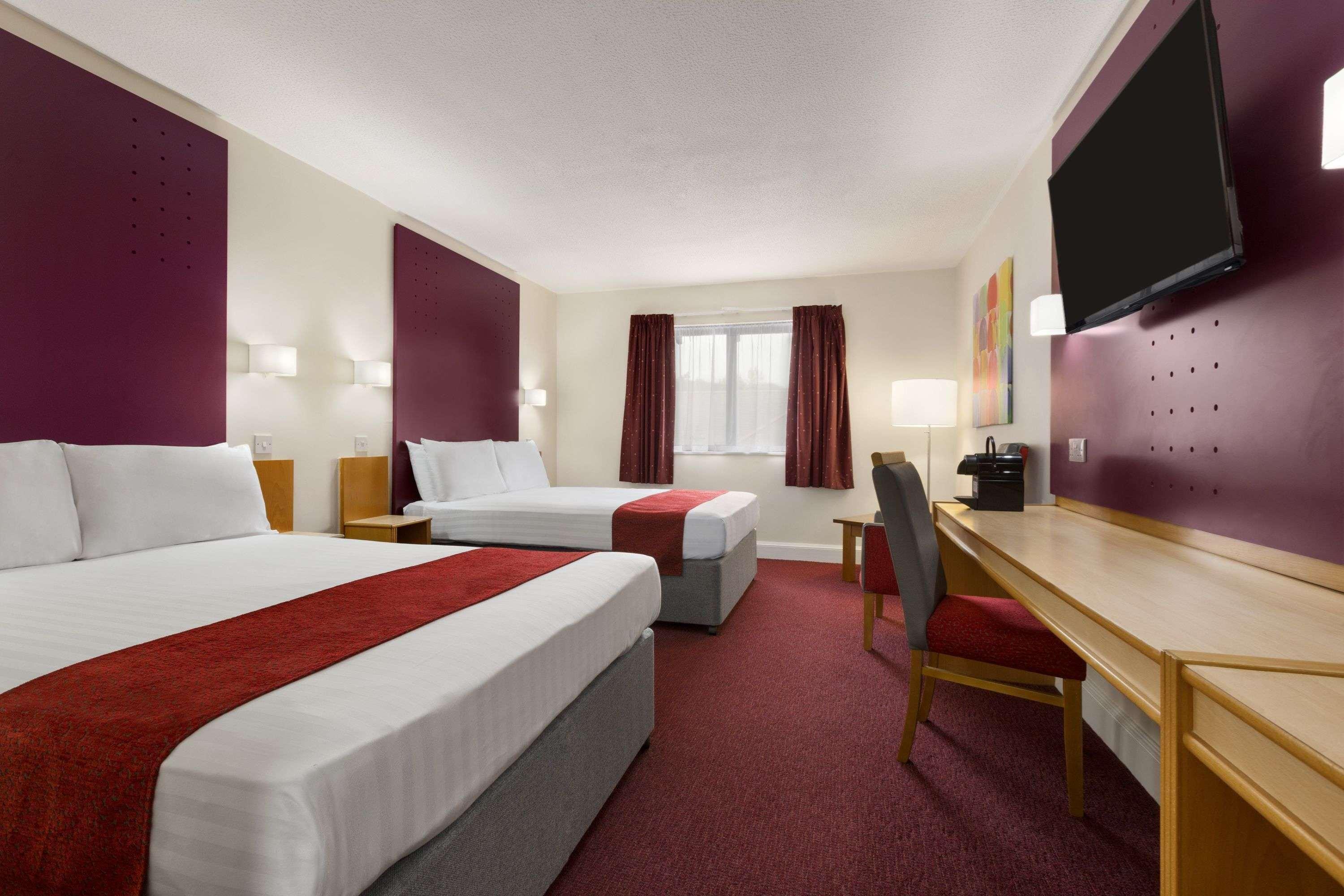 Days Inn Maidstone Eksteriør bilde
