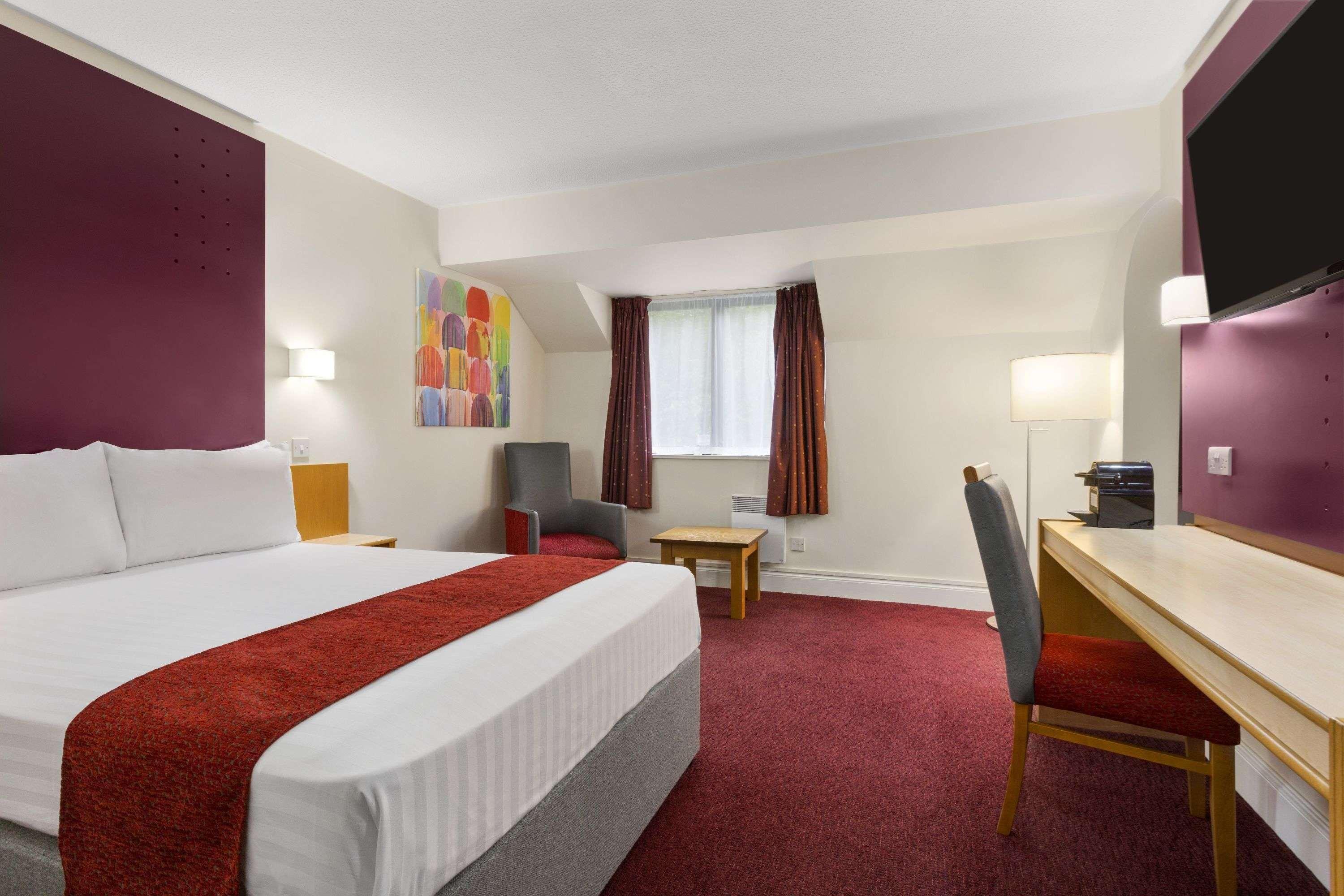 Days Inn Maidstone Eksteriør bilde