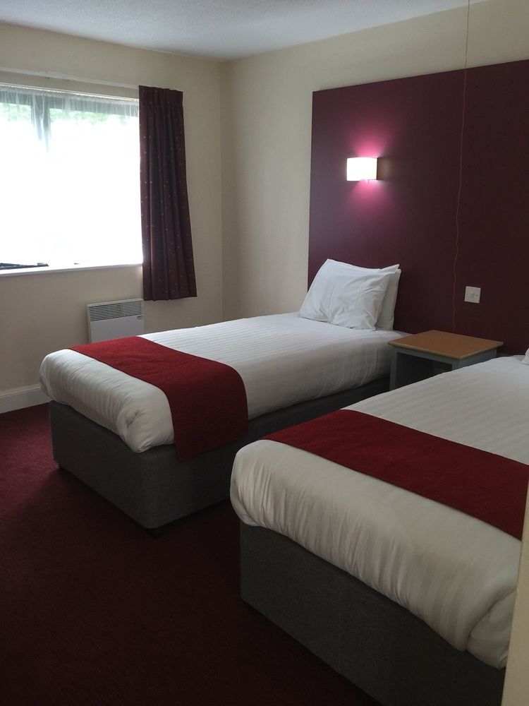 Days Inn Maidstone Eksteriør bilde