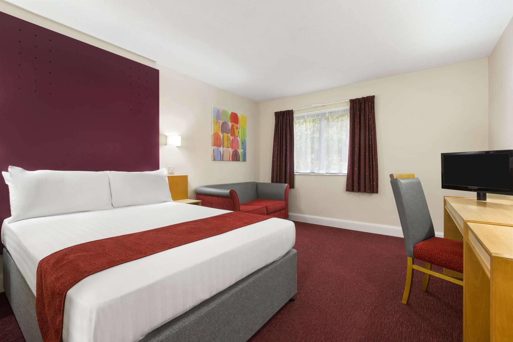 Days Inn Maidstone Eksteriør bilde