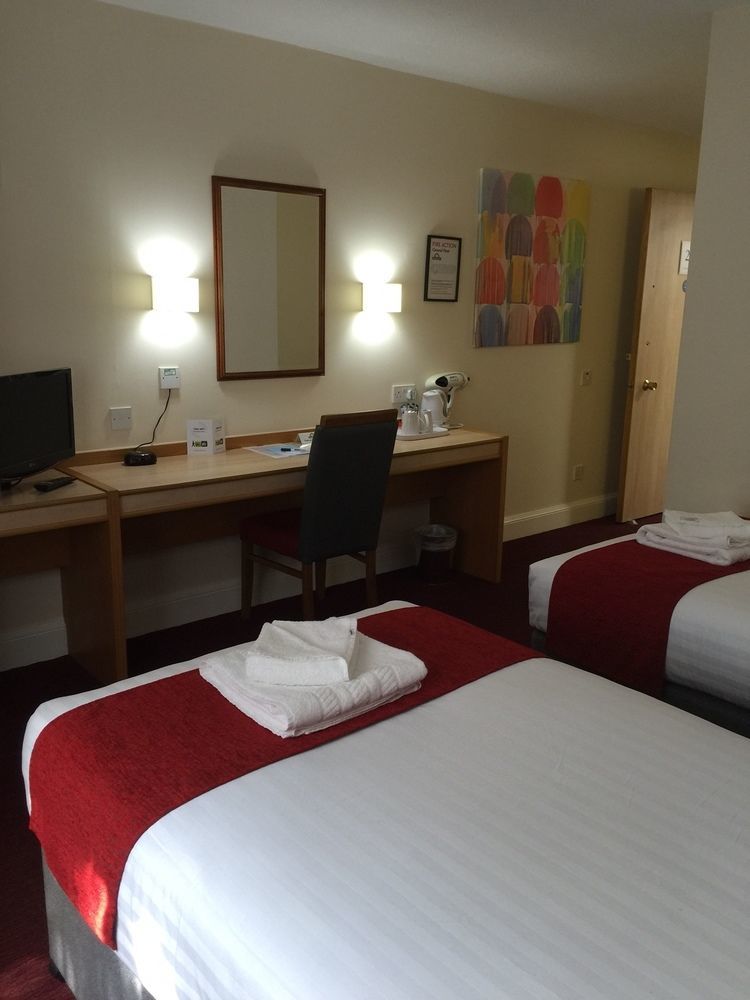 Days Inn Maidstone Eksteriør bilde